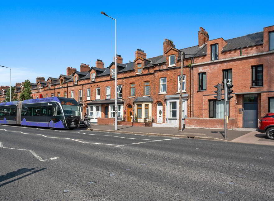 153 Falls Road, Belfast, BT12 6AF photo