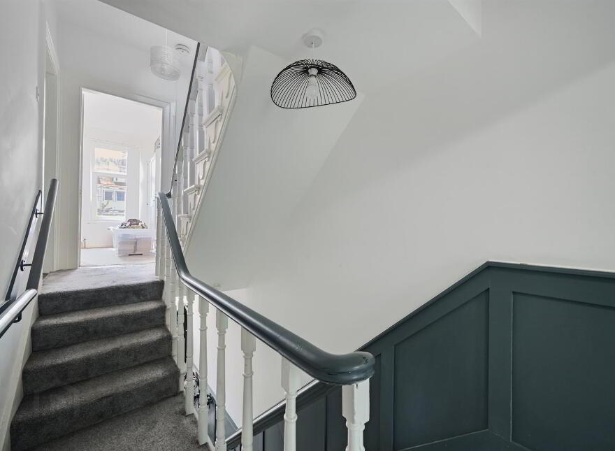 153 Falls Road, Belfast, BT12 6AF