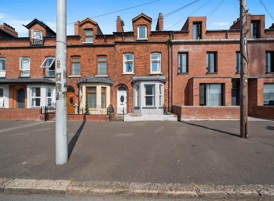 153 Falls Road, Belfast, BT12 6AF