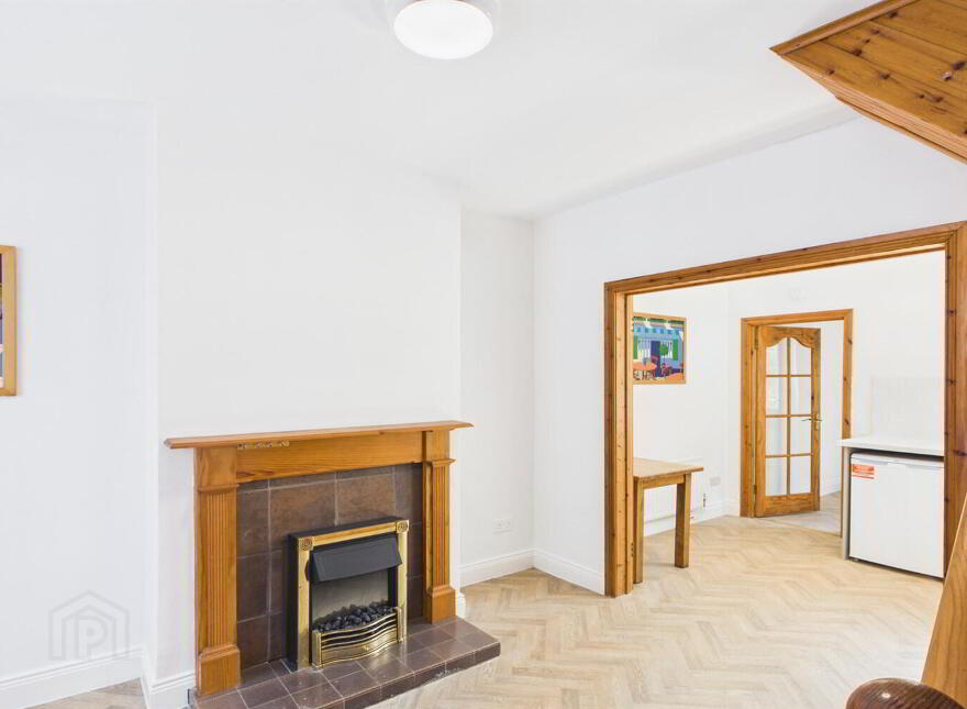 38 Holland Drive, Belfast, BT5 6EH