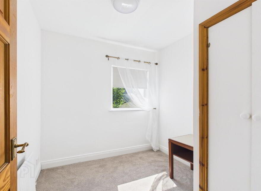 38 Holland Drive, Belfast, BT5 6EH