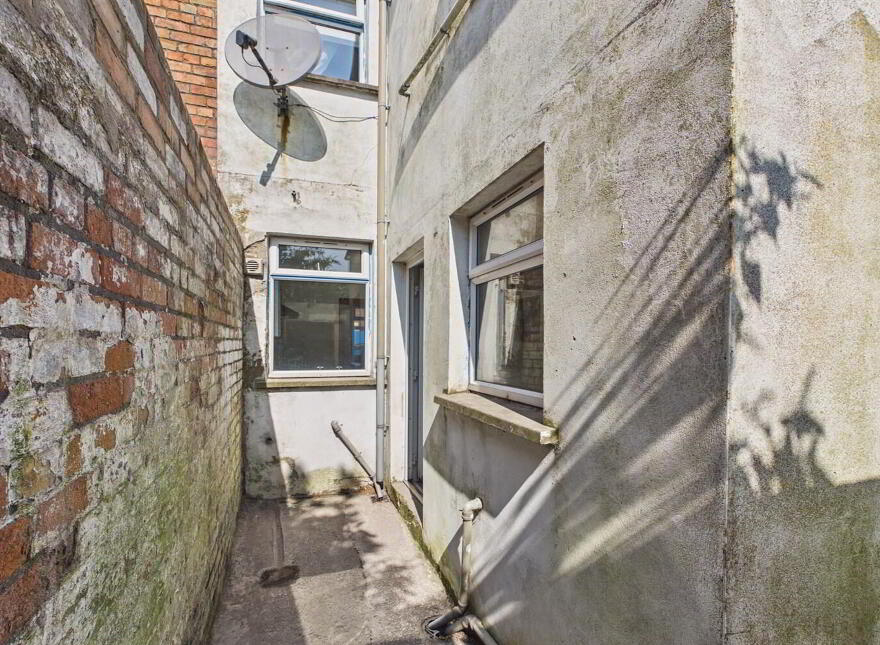38 Holland Drive, Belfast, BT5 6EH