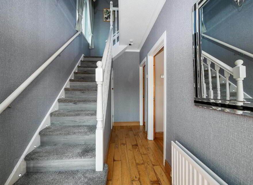 16 Glensharragh Gardens, Upper Knockbreda Road, Belfast, BT6 9PE