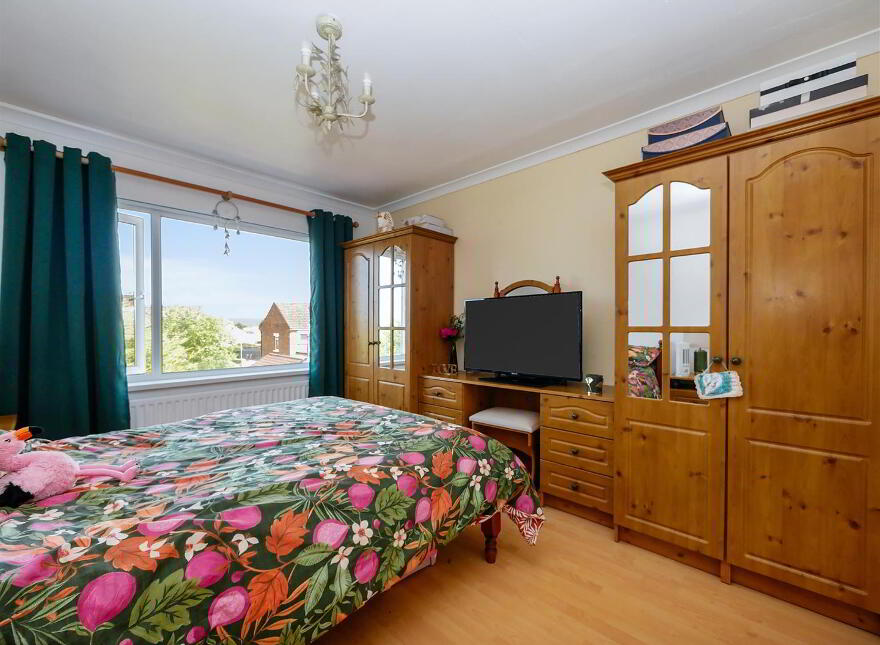 16 Glensharragh Gardens, Upper Knockbreda Road, Belfast, BT6 9PE