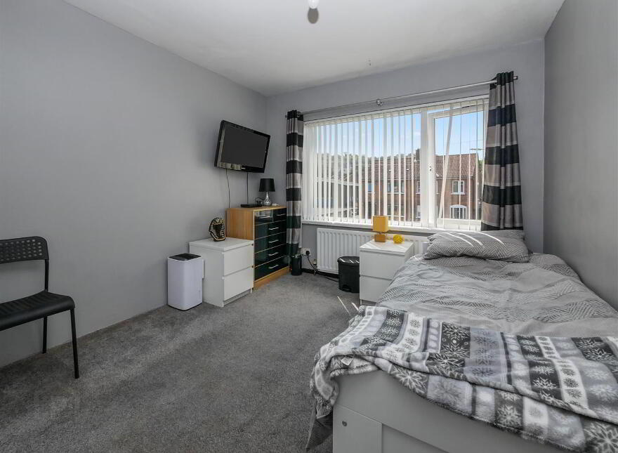16 Glensharragh Gardens, Upper Knockbreda Road, Belfast, BT6 9PE