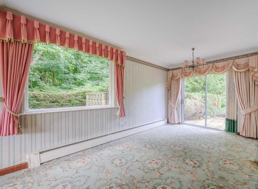82 Castlehill Road, Belfast, BT4 3GQ