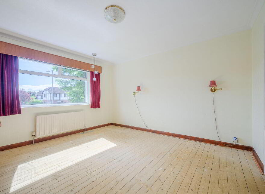 82 Castlehill Road, Belfast, BT4 3GQ