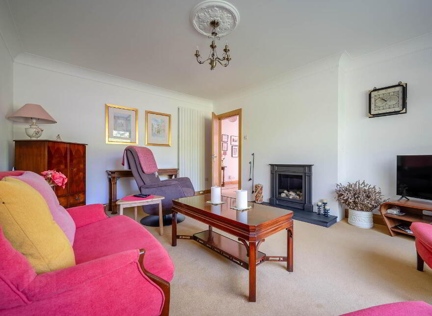 105 Cairnburn Road, Belfast, BT4 2PF