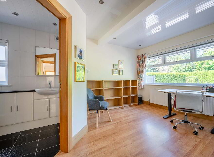 105 Cairnburn Road, Belfast, BT4 2PF