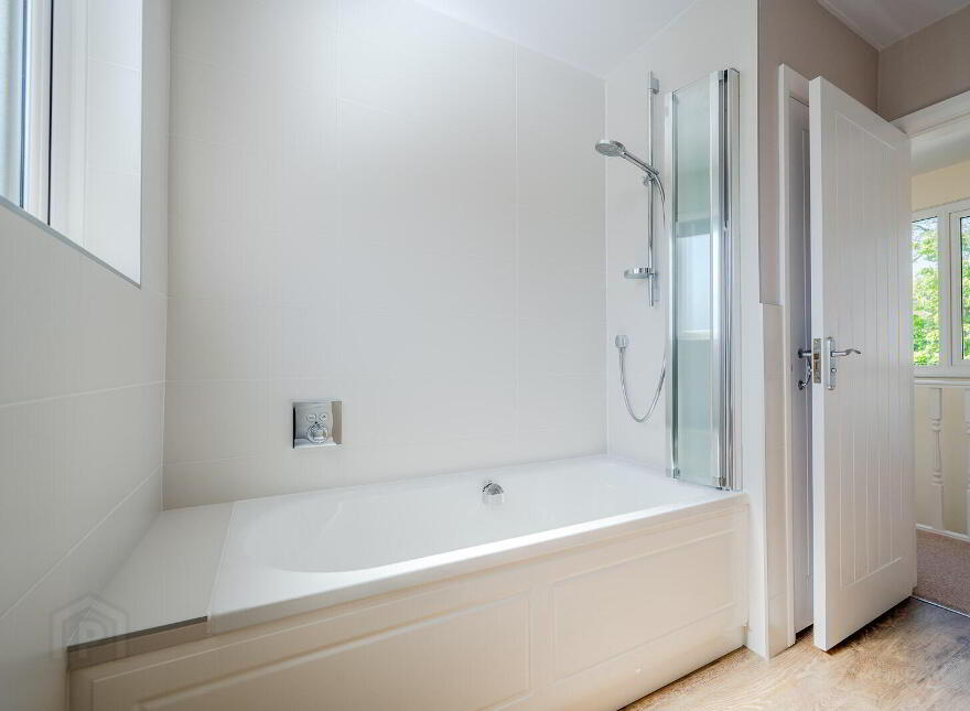 105 Cairnburn Road, Belfast, BT4 2PF