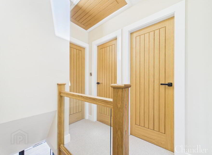 87 Ravenhill Gardens, Belfast, BT6 8GQ