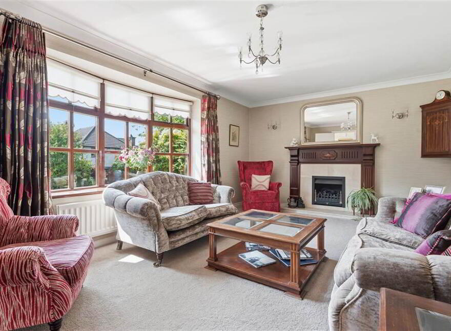 15 Sheepshill, Ballymena, BT42 1QW