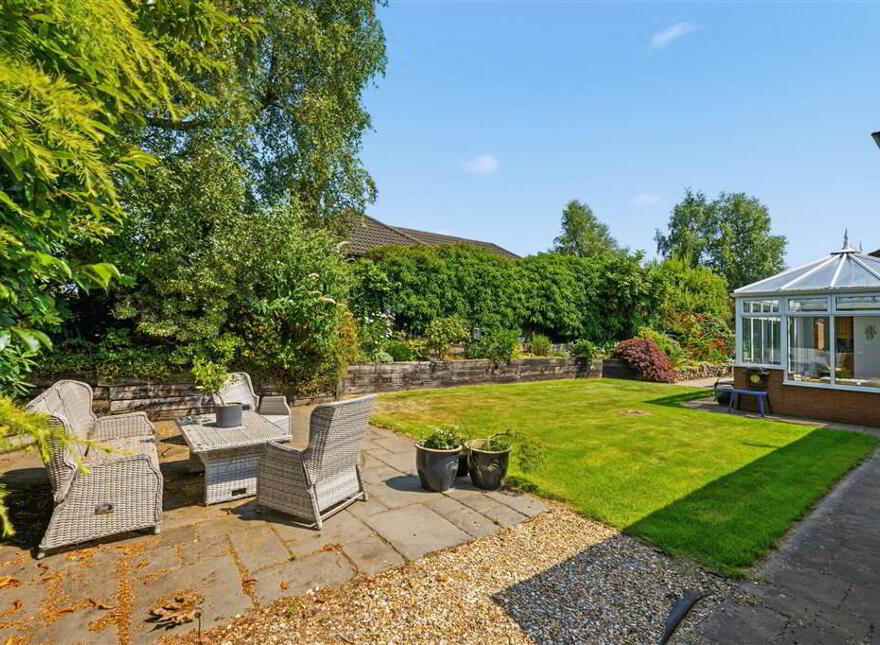 15 Sheepshill, Ballymena, BT42 1QW