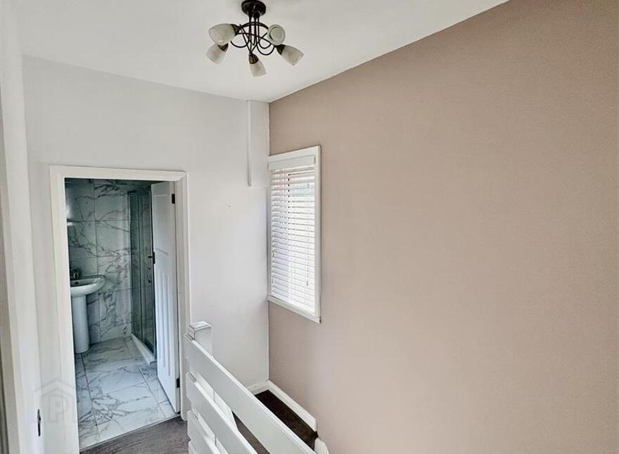 34 Castleview Road, Belfast, BT5 7AX