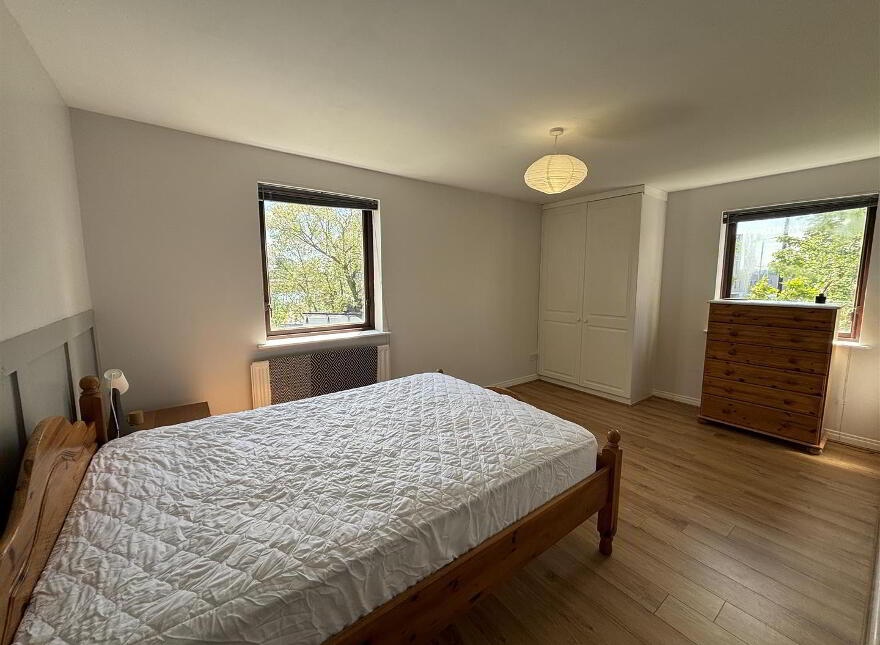 Apartment 5 St. Johns Wharf 1-3 Laganbank Road, Belfast, BT1 3LT