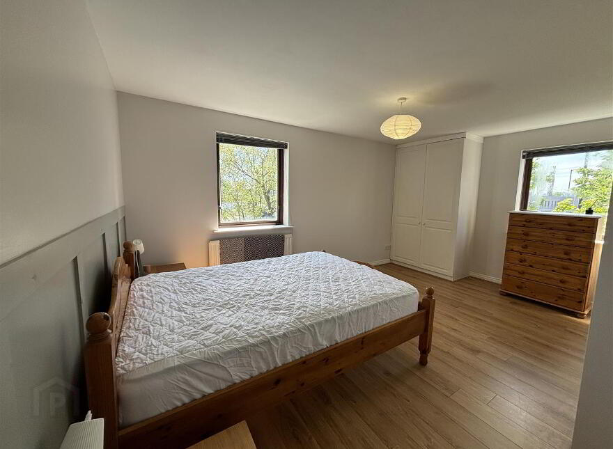 Apartment 5 St. Johns Wharf 1-3 Laganbank Road, Belfast, BT1 3LT