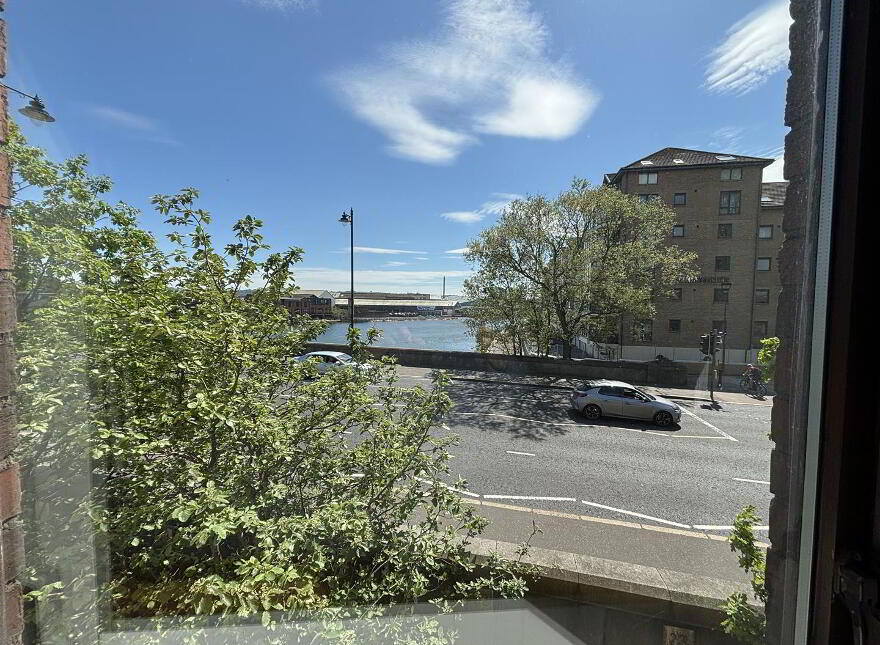 Apartment 5 St. Johns Wharf 1-3 Laganbank Road, Belfast, BT1 3LT