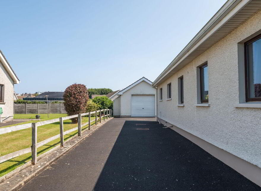 10 Newlands Crescent, Portstewart, BT55 7JJ