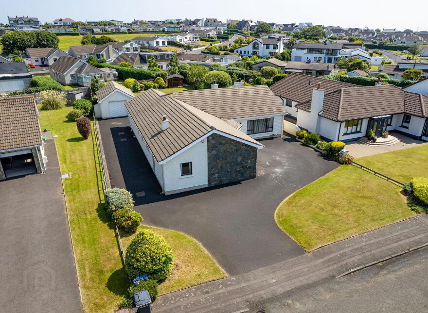 10 Newlands Crescent, Portstewart, BT55 7JJ