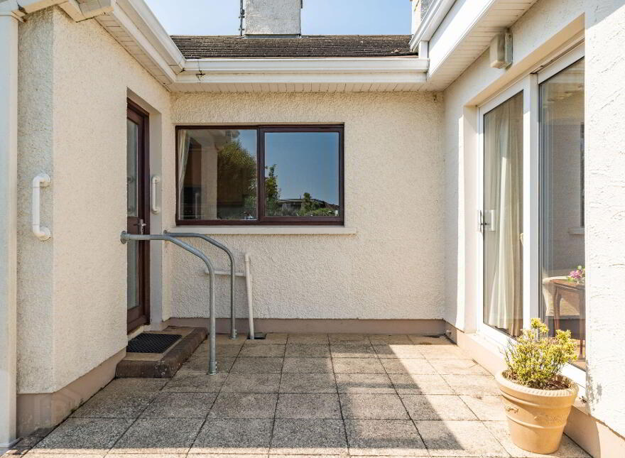 10 Newlands Crescent, Portstewart, BT55 7JJ