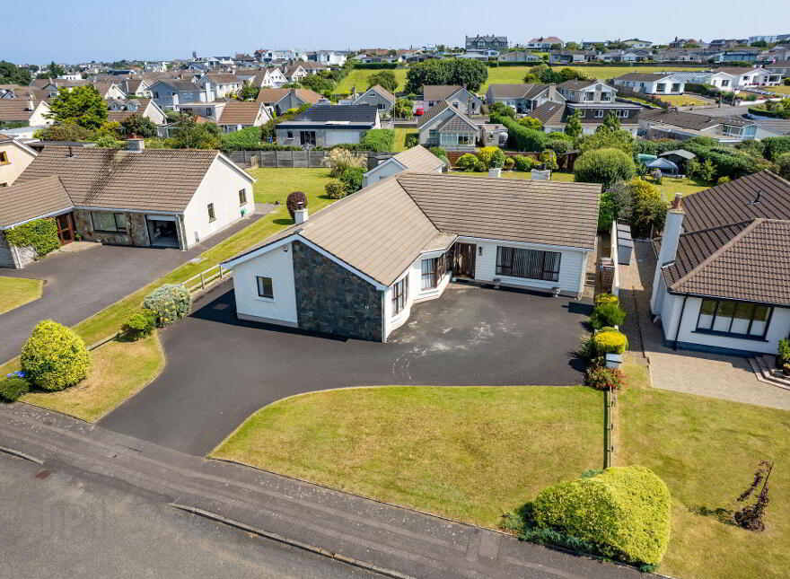 10 Newlands Crescent, Portstewart, BT55 7JJ