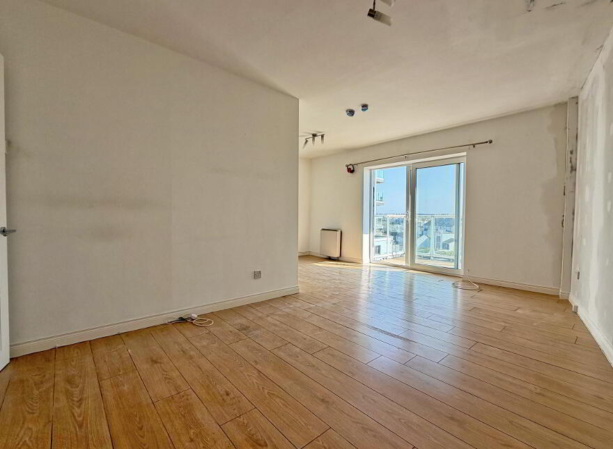 5 Royale Court Apartments, Main Street, Portrush, BT56 8DA