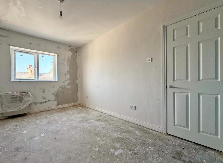 5 Royale Court Apartments, Main Street, Portrush, BT56 8DA