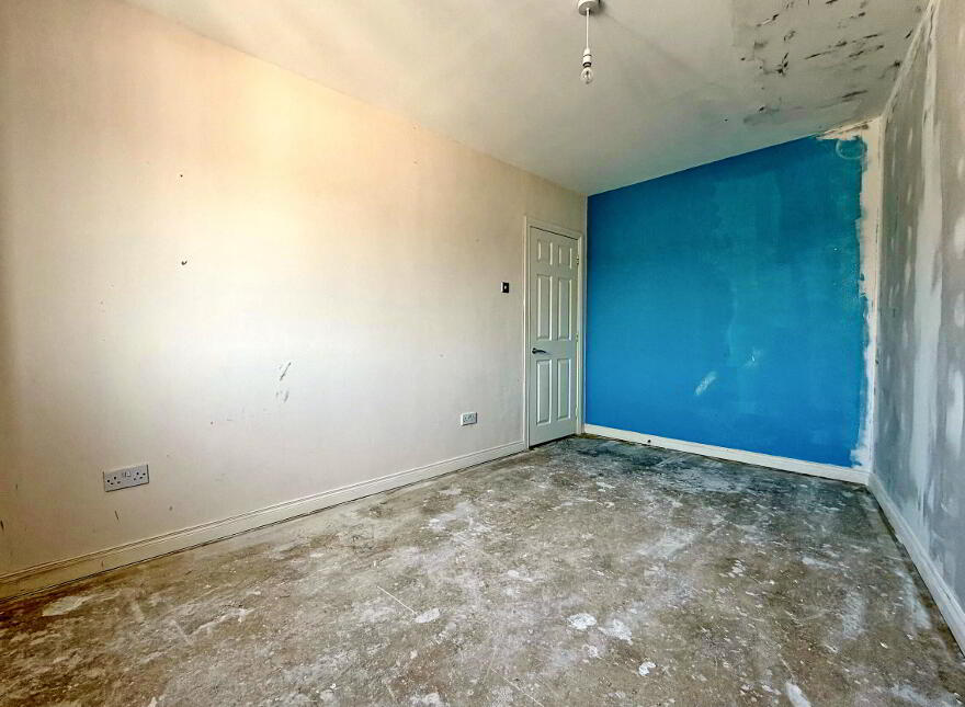 5 Royale Court Apartments, Main Street, Portrush, BT56 8DA