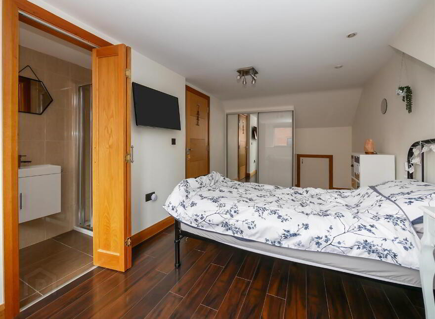 23 Ardenlee Court, Ravenhill Road, Belfast, BT6 8QE