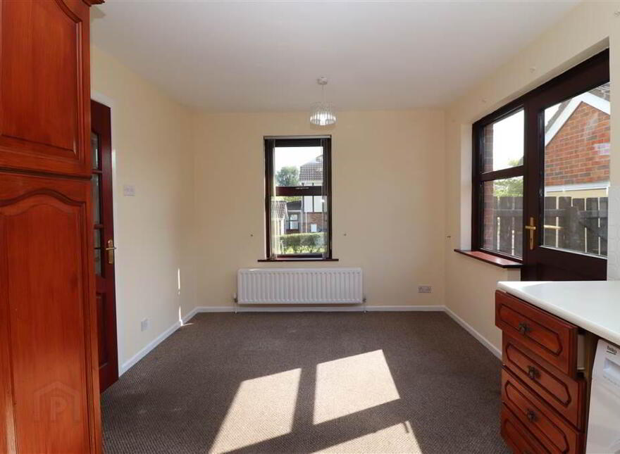 61 Hermitage, Aughnatrisk Road, Royal Hillsborough, BT26 6RJ