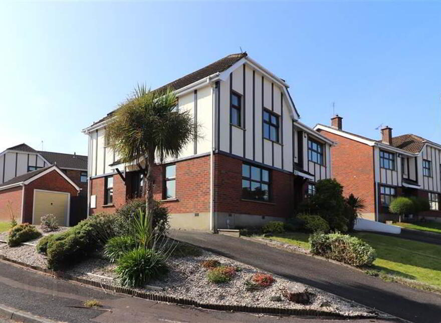 61 Hermitage, Aughnatrisk Road, Royal Hillsborough, BT26 6RJ