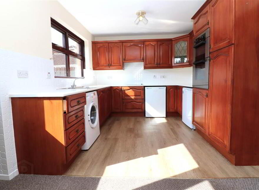 61 Hermitage, Aughnatrisk Road, Royal Hillsborough, BT26 6RJ