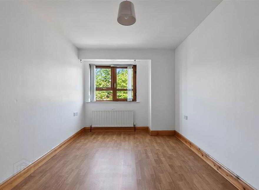 32 Beechmount Walk, Belfast, BT12 7NS