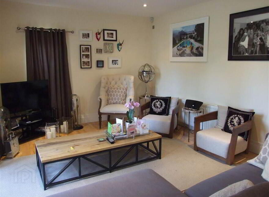 D2 The Pines, Malone Square, 46 Windsor Park, Belfast, BT9 6JU