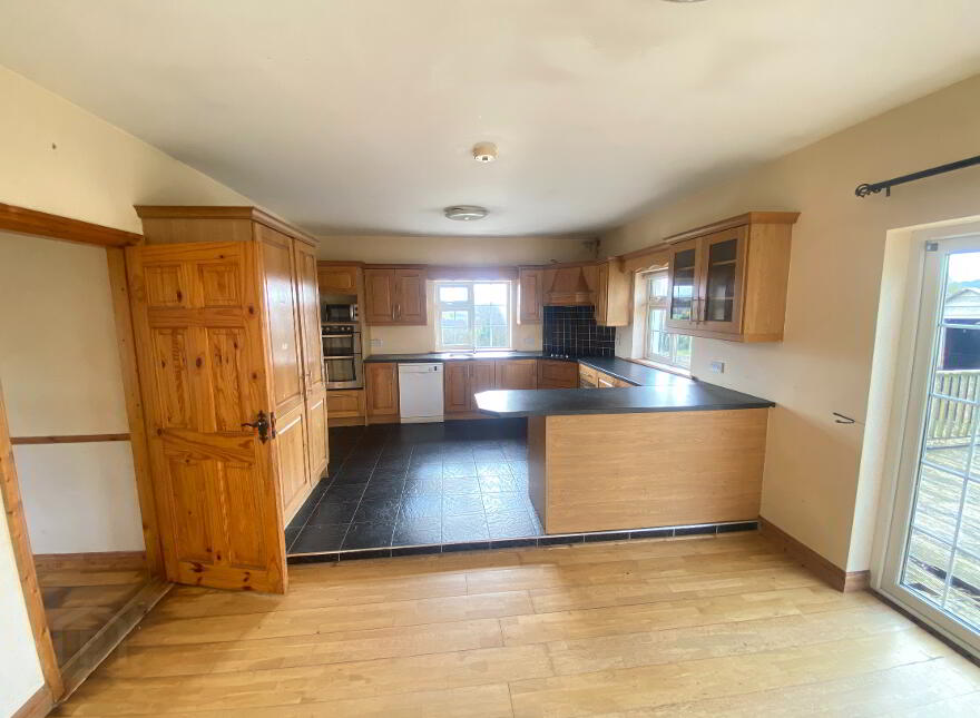 Ballynultagh, Shillelagh, Y14FT73