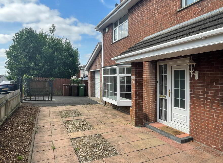 9A Fulmar Crescent, Lisburn, BT28 3HT