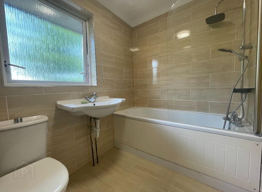 9A Fulmar Crescent, Lisburn, BT28 3HT