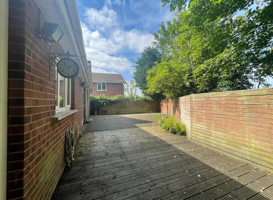 9A Fulmar Crescent, Lisburn, BT28 3HT