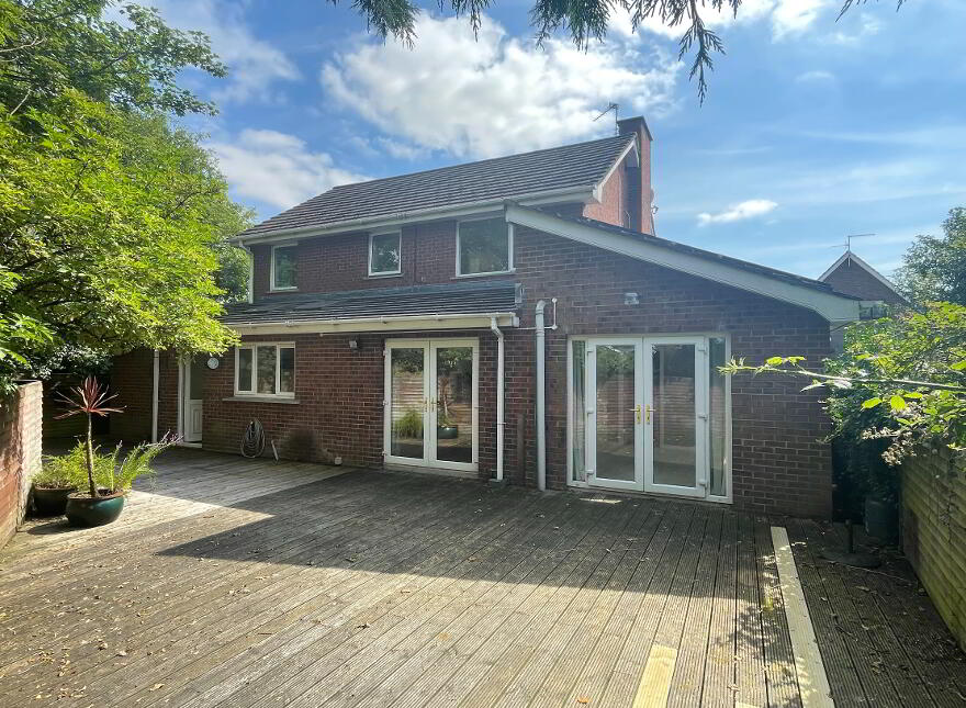 9A Fulmar Crescent, Lisburn, BT28 3HT