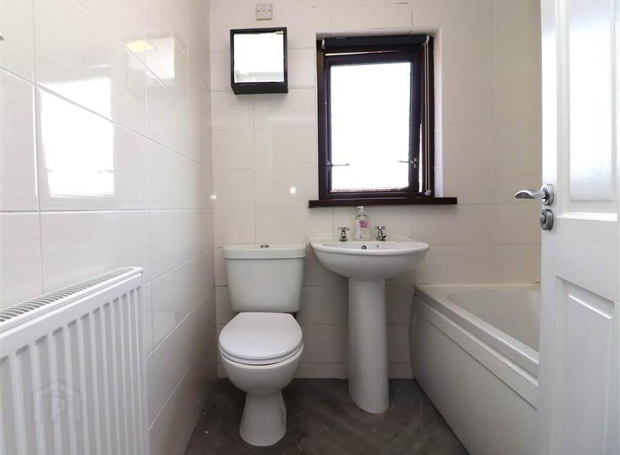 6 Ballyknockan Park, Moira Road, Lisburn, BT28 1SH