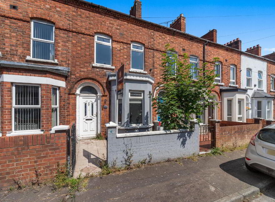 54 Farnham Street, Ormeau Road, Belfast, BT7 2FN