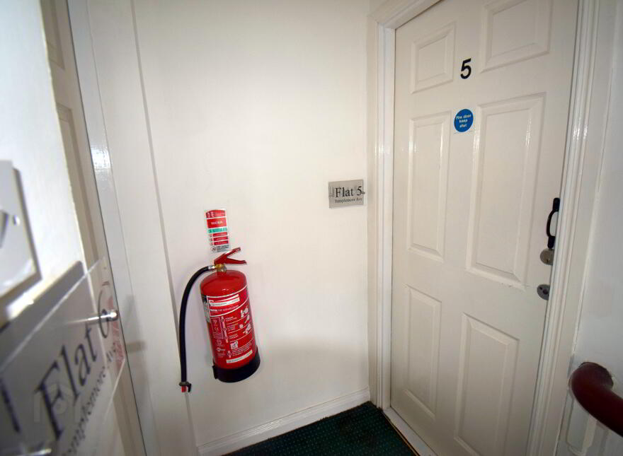 5, 2 Templemore Avenue, Belfast, BT5 4FT
