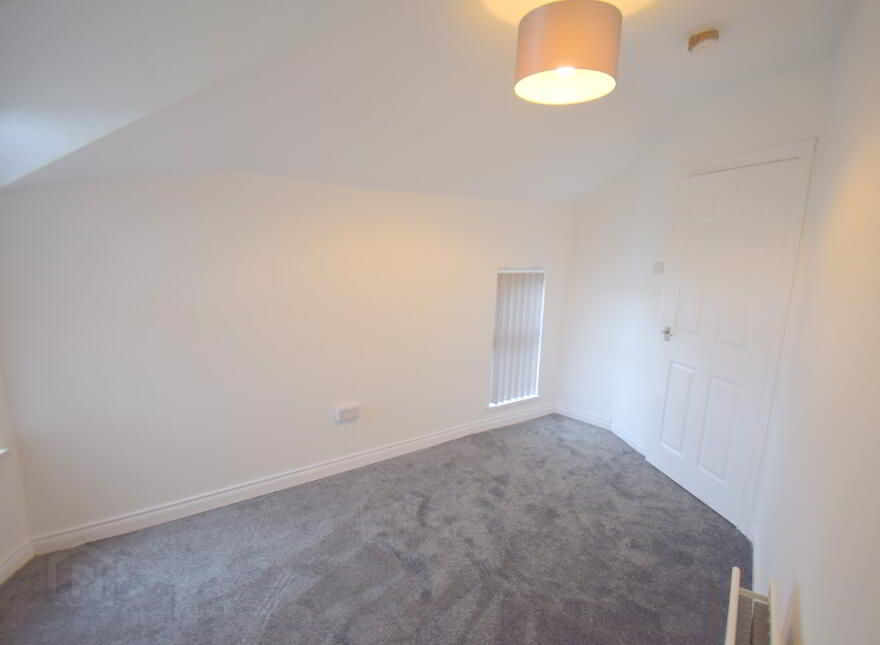 5, 2 Templemore Avenue, Belfast, BT5 4FT