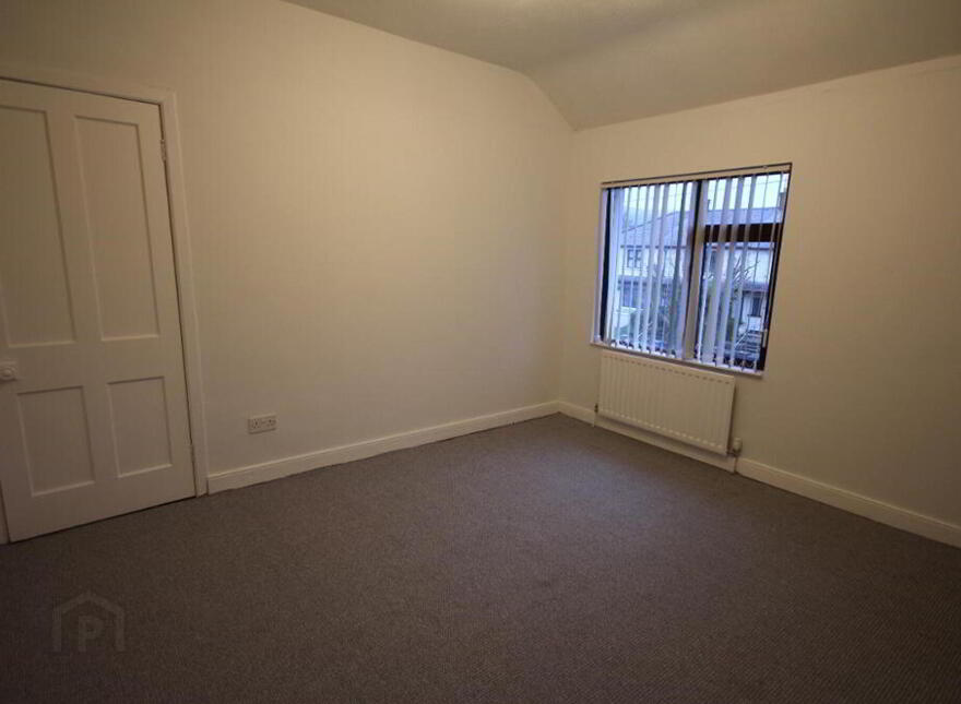 28 Twaddell Avenue, Belfast, BT13 3LE