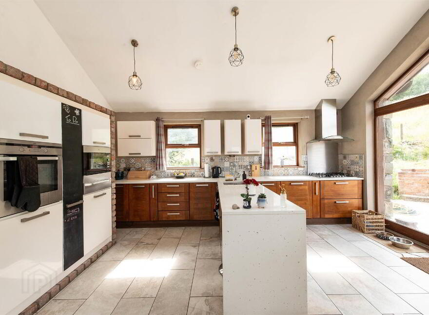 127 Castlewellan Road, Dromara, BT25 2LD
