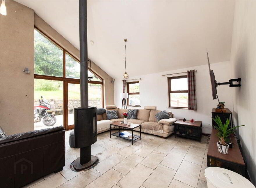 127 Castlewellan Road, Dromara, BT25 2LD