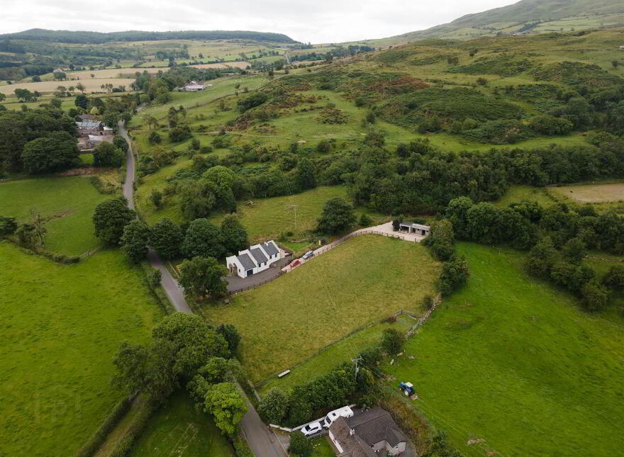 127 Castlewellan Road, Dromara, BT25 2LD