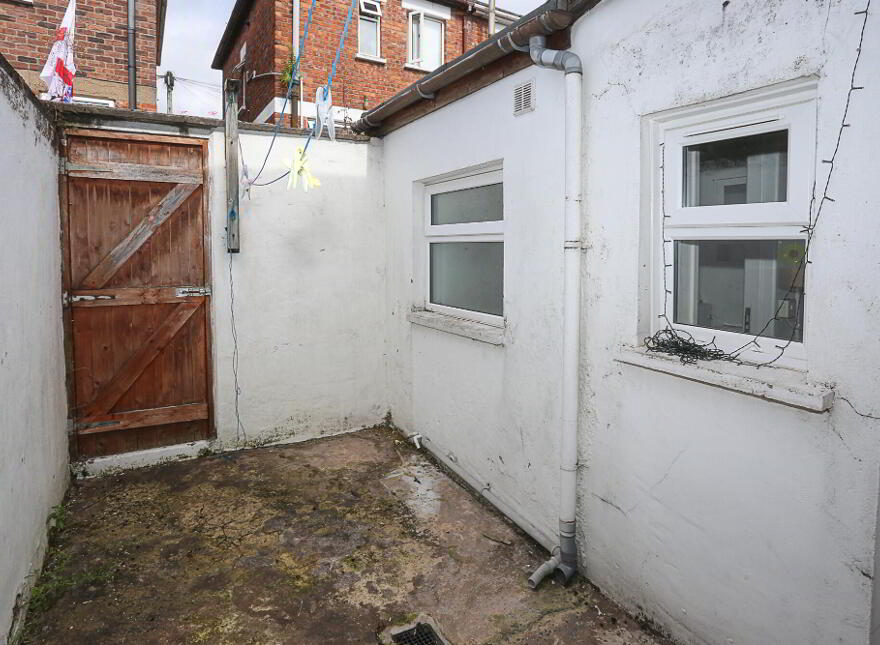 49 Ainsworth Street, Belfast, BT13 3EH