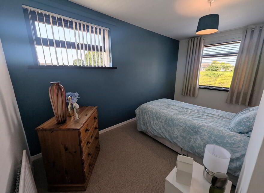 27 Carrickmannin Gardens, Bangor, BT19 1SX