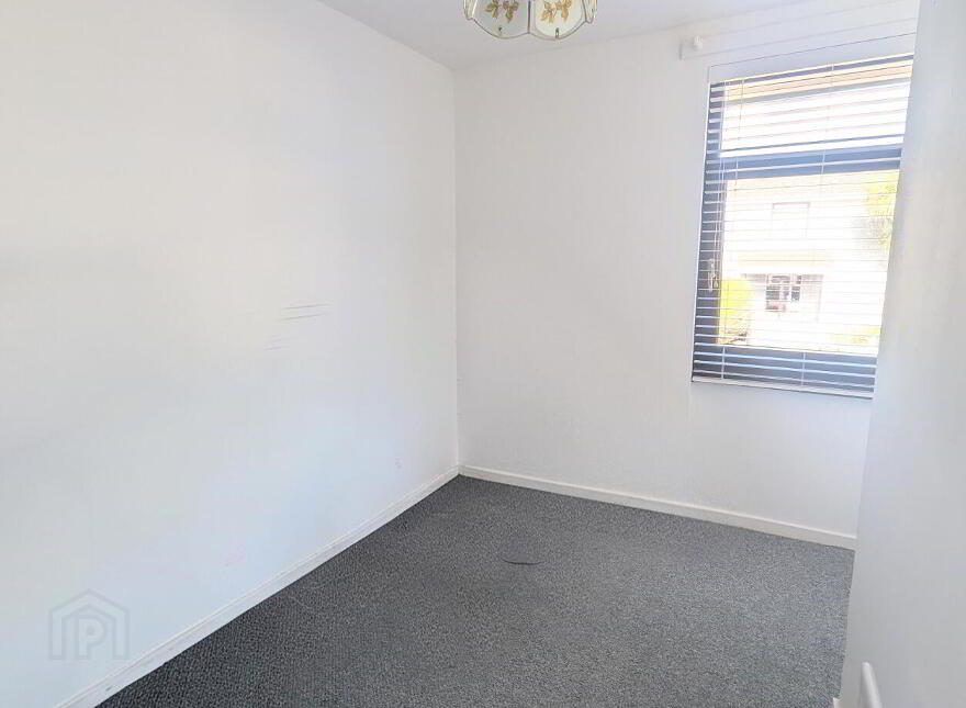 27 Carrickmannin Gardens, Bangor, BT19 1SX